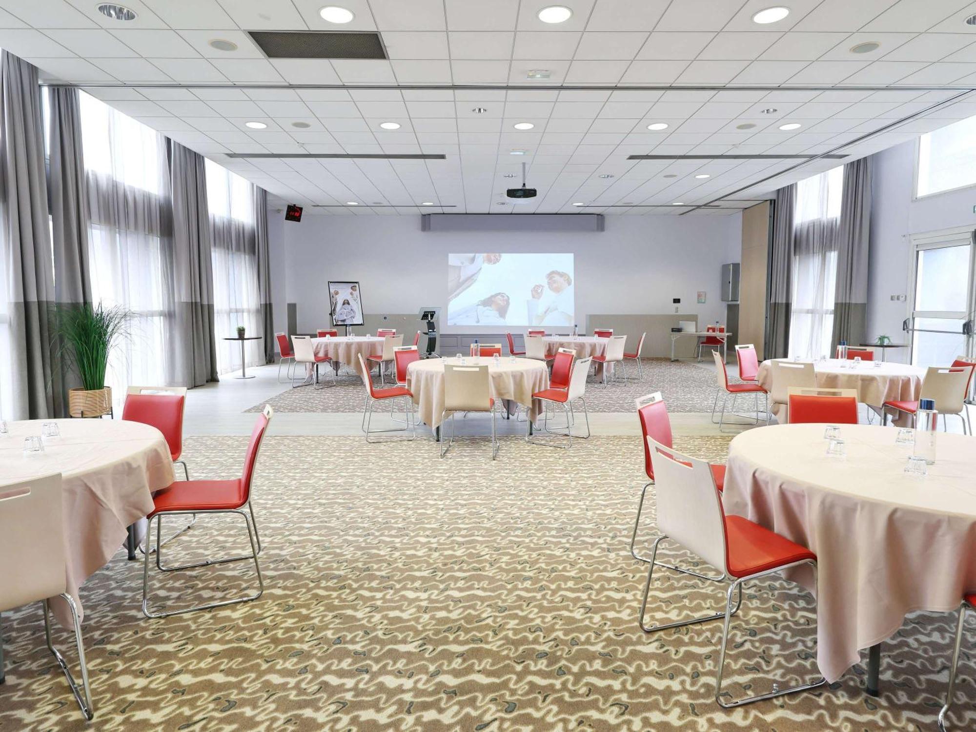 Mercure Grenoble Centre Porte Des Alpes Екстер'єр фото